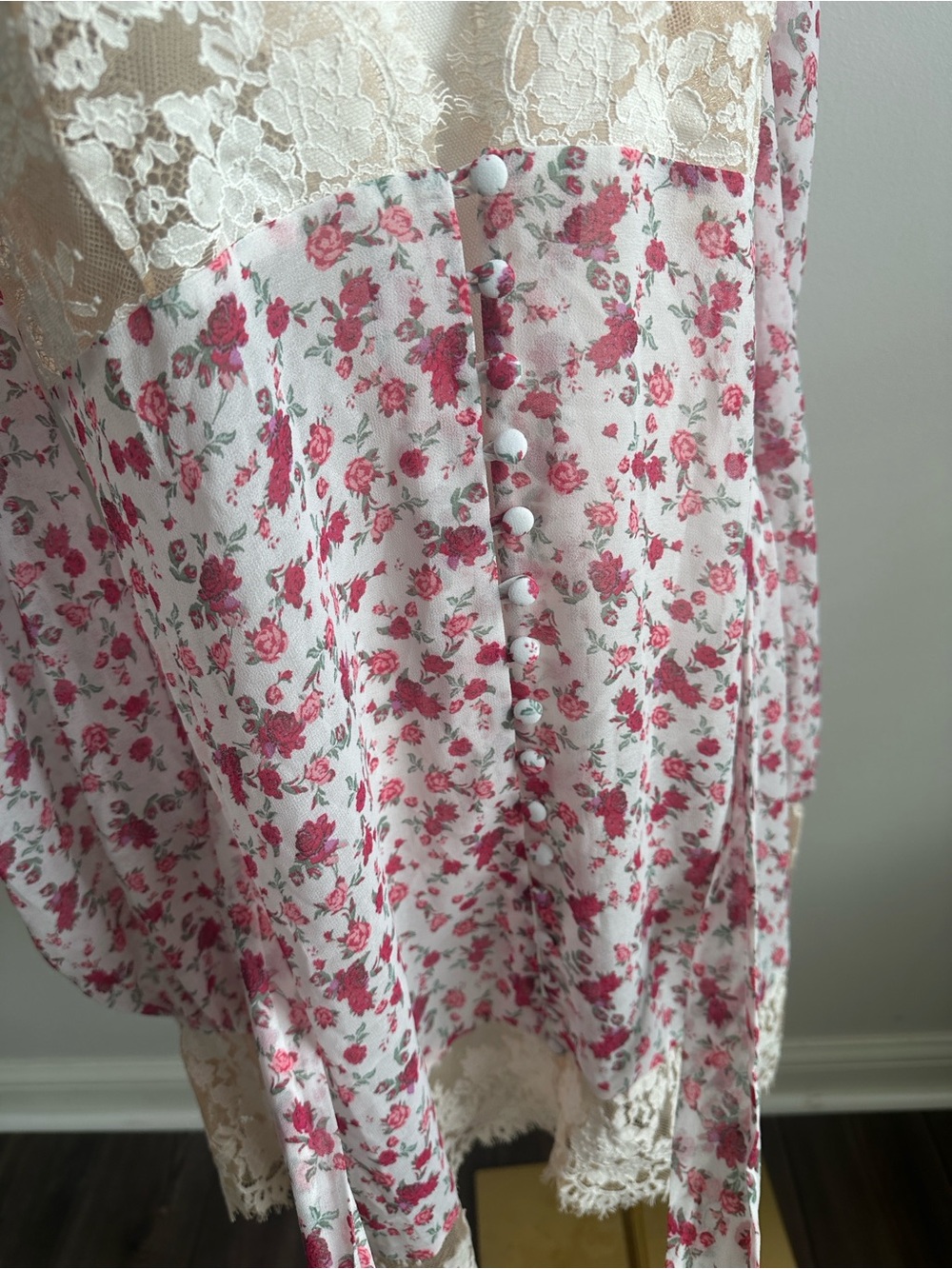FOR LOVE & LEMONS Melrose White Floral Robe Victorias Secret Women L Feminine - Picture 5 of 11
